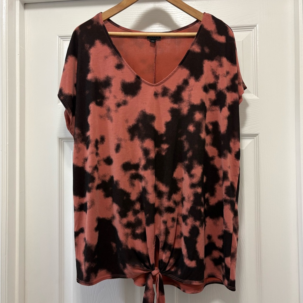Torrid Black and Pink Tie-Dye Short Sleeve Top